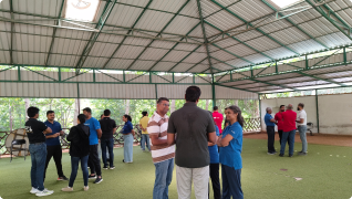 Encourages Leadership and Team Collaboration
